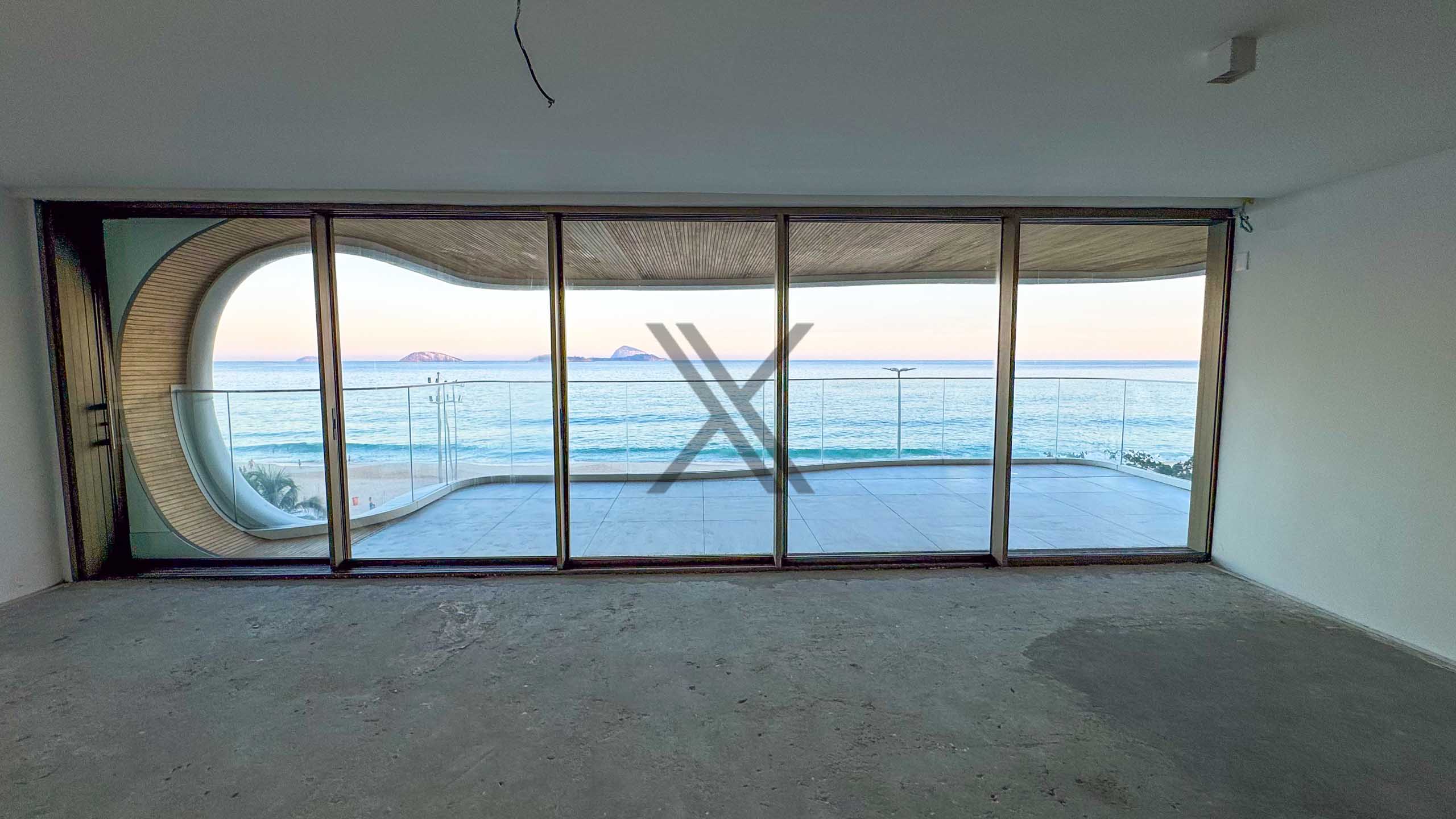 Apto Tom Delfim Moreira Leblon